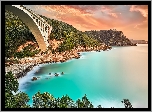Zatoka, Most, Skały, Roślinność, Zamek Castello Sonnino, Wybrzeże, Morze Liguryjskie, Livorno, Włochy