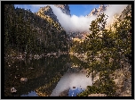 Góry, Chmury, Drzewa, Jezioro, Dream Lake, Park Narodowy Gór Skalistych, Kolorado, Stany Zjednoczone
