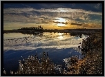 Jezioro, Zachód słońca, Trawy