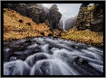 Wodospad Kvernufoss, Islandia, Skały, Kamienie, Rzeka Kverna, Mgła