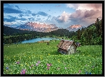 Jezioro Geroldsee, Miejscowość Krun, Bawaria, Niemcy, Góry, Drzewa, Łąka, Domek, Chmury