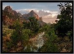 Park Narodowy Zion, Góry Watchman, Rzeka Virgin River, Stan Utah, Stany Zjednoczone, Drzewa