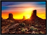 Stany Zjednoczone, Wyżyna Kolorado, Dolina Skał, Skały, Monument Valley, Skały, Promienie słońca