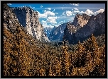Stany Zjednoczone, Stan Kalifornia, Park Narodowy Yosemite, Dolina Yosemite Valley, Góry, Drzewa, Chmury