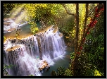 Tajlandia, Prowincja Kanchanaburi, Wodospad Huai Mae Khamin,  Przebijające światło