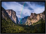 Stany Zjednoczone, Kalifornia, Park Narodowy Yosemite, Góry, Dolina, Chmury, Tęcza, Drzewa, Lasy