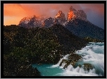Chile, Andy, Góry, Masyw Torres del Paine, Zachód słońca, Wodospad