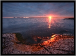 Jezioro Ładoga, Zachód słońca, Skała, Odbicie, Rosja