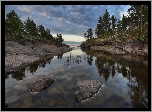 Jezioro Ładoga, Skały, Drzewa, Kamienie, Chmury, Karelia, Rosja