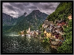 Jezioro Hallstattersee, Alpy Salzburskie, Góry, Domy, Kościół, Hallstatt, Powiat Gmunden, Austria