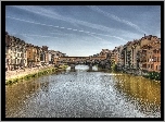 Rzeka, Arno, Zabudowanie