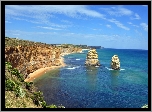 Australia, Park Narodowy Port Campbell, Cieśnina Bassa, Kolumny wapienne, Dwunastu Apostołów, Klif, Ocean, Plaża, Niebo, Skały,   Morze