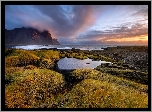 Islandia, Hrabstwo Austur-Skaftafellssysla, Wybrzeże, Przylądek Stokksnes, Góry Vestrahorn, Żwirowa, Plaża