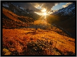 Bagno Chefandzar, Góry, Kaukaz, Promienie słońca, Świt, Rzeka Urukh, Digoria, Osetia Północna, Rosja