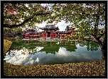 Buddyjska, Świątynia Byodo-in, Pawilon Feniksa, Staw, Drzewa, Miasto Uji, Japonia