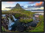  Islandia, Półwysep Snaefellsnes, Góra Kirkjufell, Wodospad Kirkjufellsfoss, Chmury