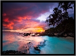 Hawaje, Wyspa Maui, Kurort Wailea, Morze, Zachód słońca, Palmy, Chmury
