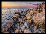 Wschód słońca, Morze, Hammonasset Beach, Plaża, Kamienie, Głazy, Madison, Connecticut, Stany Zjednoczone