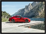 Czerwony, Aston Martin Vanquish, Góry, Jezioro