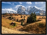 Dolina Val Gardena, Góry Sassolungo, Dolomity, Płaskowyż Seiser Alm, Domy, Drzewa, Włochy