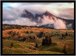 Włochy, Dolomity, Góry Alpy, Mgła, Dolina, Lasy, Domy