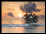 Morze, Dom, Wędkarz, Łódka, Wschód słońca, Chmury, Restauracja, The Rock Restaurant Zanzibar, Miejscowość Michamvi, Tanzania