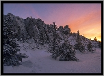 Zima, Skały, Drzewa, Zachód słońca, Park Narodowy Ziuratkul, Obwód czelabiński, Rosja