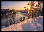 Zima, Rzeka Kymijoki, Las, Drzewa, Promienie słońca, Finlandia