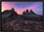 Góry Dolomity, Tre Cime di Lavaredo, Domy, Dolina, Zachód słońca, Prowincja Belluno, Włochy