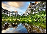 Góry, Jezioro, Drzewa, Chmury