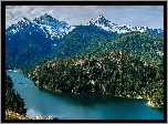 Jezioro Diablo Lake, Góry, Park Narodowy Północnych Gór Kaskadowych, Stan Waszyngton, Stany Zjednoczone, Lasy