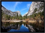 Stany Zjednoczone, Stan Kalifornia, Park Narodowy Yosemite, Góry, Jezioro