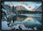 Zima, Drzewa, Lasy, Śnieg, Góry Kaskadowe, Jezioro Gold Creek Pond, Stan Waszyngton, Stany Zjednoczone