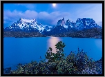 Chile, Patagonia, Góry, Masyw Torres del Paine, Rzeka, Zmierzch, Park Narodowy Torres del Paine