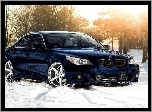 Granatowy, Samochód, BMW, M5, Śnieg, Drzewa