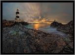 Latarnia morska Hook Head, Morze, Skały, Chmury, Zachód słońca, Wexford, Irlandia