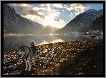 Husky, Jezioro, Góry, Promienie, Słońca, Chmury