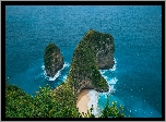 Skały, Klif, Plaża Kelingking Beach, Morze, Roślinność, Nusa Penida, Indonezja