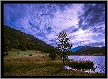 Jezioro Geroldsee, Wagenbruchsee, Góry Alpy, Wzgórze, Drewniane, Domki, Drzewo, Chmury, Niebo, Bawaria, Niemcy