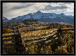 Jesień, Łąka, Ogrodzenie, Las, Góry, San Juan Mountains, Kolorado, Stany Zjednoczone