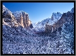 Stany Zjednoczone, Kalifornia, Park Narodowy Yosemite, Dolina Yosemite Valley, Zima, Góry, Zaśnieżone, Lasy, Drzewa