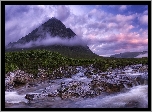 Szkocja, Góra, Szczyt Buachaille Etive Mor, Chmury, Rzeka Coupall, Kamienie