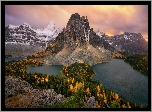 Kanada, Kolumbia Brytyjska, Park Prowincjonalny Mount Assiniboine, Góra Mount Assiniboine, Jeziora, Góry, Jesień