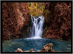 Stany Zjednoczone, Arizona, Park Narodowy Wielkiego Kanionu, Grand Canyon, Havasupai Indian Reservation, Skały, Wodospad, Rzeka, Drzewa