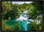 Kaskada, Wodospad, Drzewa, Rzeka Krka, Park Narodowy Krka, Chorwacja