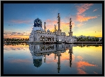 Malezja, Borneo, Kota Kinabalu, Meczet City Mosque, Zatoka Likas,  Wschód Słońca