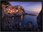 Cinque Terre, Manarola, Skały, Domy, Morze Liguryjskie, Gmina Riomaggiore, Liguria, Włochy