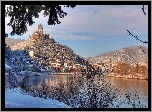 Zamek Reichsburg, Miasto Cochem, Niemcy, Rzeka Mozela, Zima