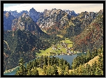Austria, Tyrol, Miejscowość Pertisau, Góry, Jezioro Achensee, Lasy, Drzewa, Domy, Dolina