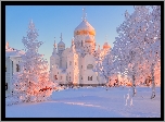 Zima, Cerkiew, Białogóra, Białogórski Monaster św Mikołaja, Obwód Permski, Rosja, Drzewa